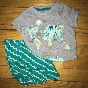Map t-shirt with matching skirted diaper cover